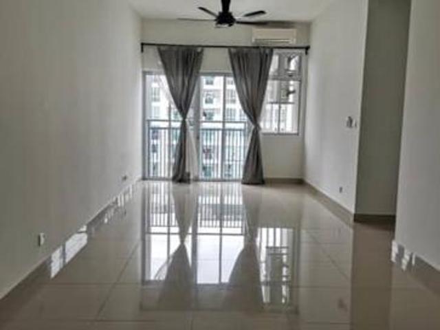 Meridin Bayvue Masai High Floor Partly Furnished 1Carpark