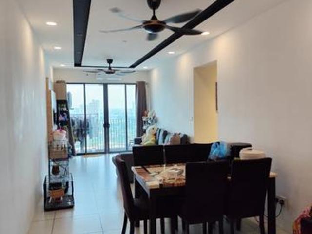Meritus Residence Condominium For Sale Fully Furnished
