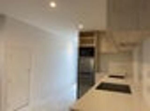 Merivale, 1 bedroom, $430 pw