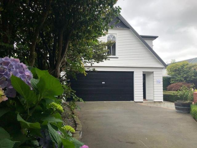 Merivale, 1 bedroom