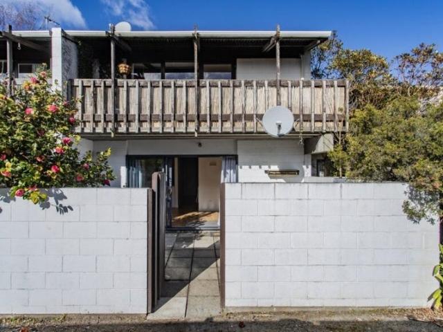 merivale, 2 bedrooms