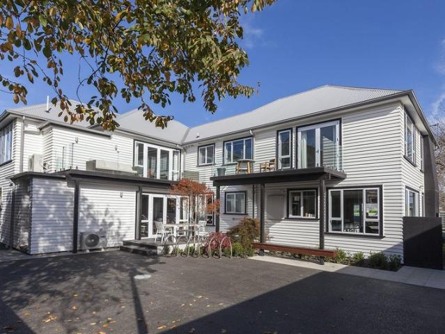 merivale, 2 bedrooms