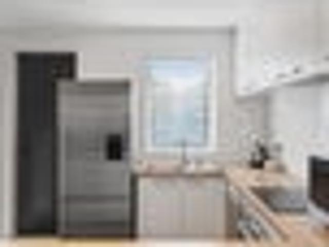 Merivale, 2 bedrooms, $600 pw