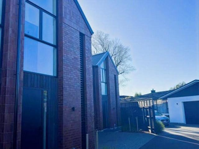 merivale, 3 bedrooms