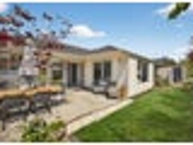 Merivale, 3 bedrooms, $750 pw