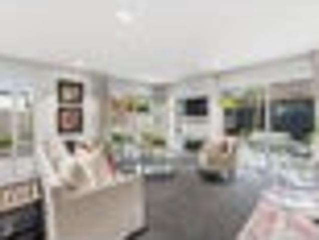 Merivale Edge, Executive Living  Ideal City Base
