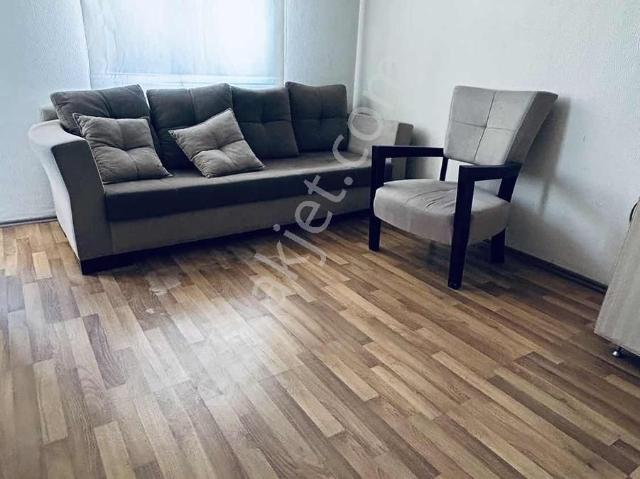 Merkez De 1+1 Eşyalı Kiralık Daire