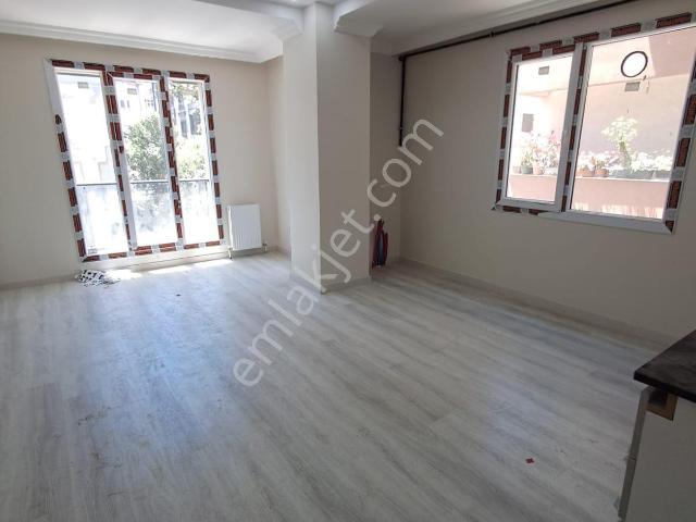 Merkez’de 3+1 Sıfır 130m2 Kiralık 4.kat Metrobüse 2 Dakika