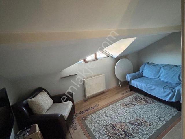 Merkez Otobüs Durağı İçerisinde 3+1 Çatı Katı
