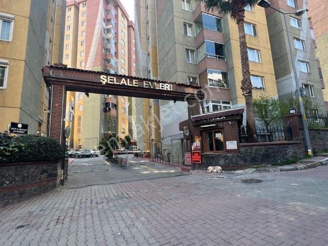 Merkezde 300 Mt 5+1 Havuzlu Güvenlikli Şahane Çatı Dubleks
