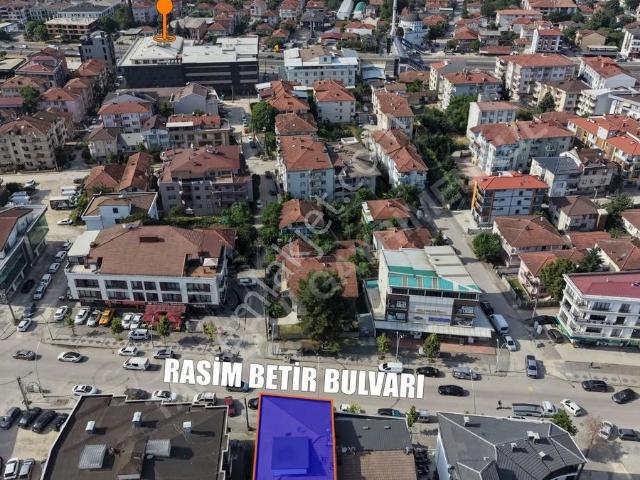Merkezde 3+1 Yerden Isıtmalı Ve Ebeveyn Banyolu Prestijli Daire