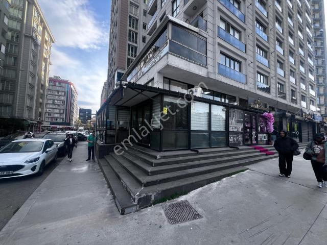 Merkez'de Cadde Üzeri 3 Katlı Devren Satılık Güzellik Merkezi.