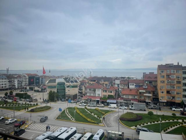 Merkez'de Deniz & Köprü Manzarasıyla Satılık 3+1 Daire!