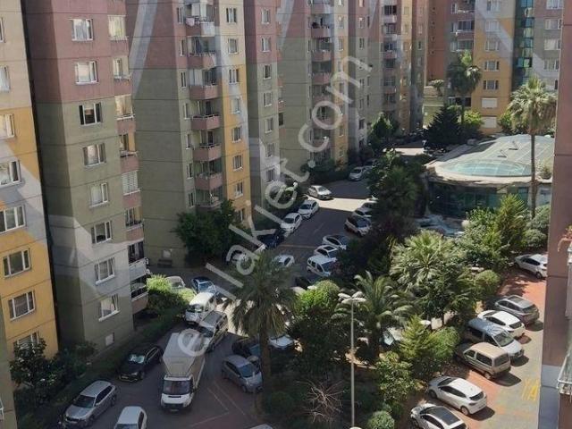 Merkezde 24 Saat Güvenlikliara Kat Lüks Daire