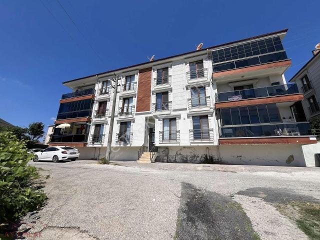 Merkeze Yakın Doğa Ve Deniz Manzaralı Cam Balkonlu 3+1 Daire
