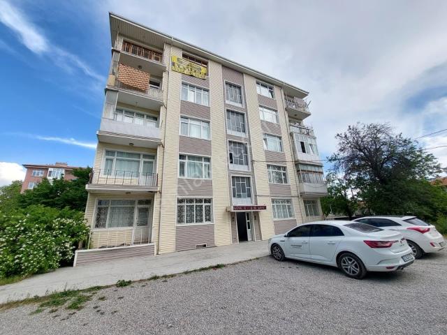 Merkezi Konum, Uygun Fiyat: Aydınlıkta Yatırımlık 3+1 Daire