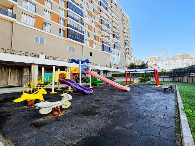 Merkezi Konumda 1+1 80 M² Modern Site İçinde Satılık Daire