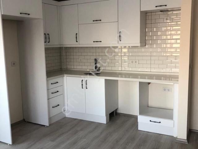 Merkezi Konumda 1+1 Sıfır Satılık Daire