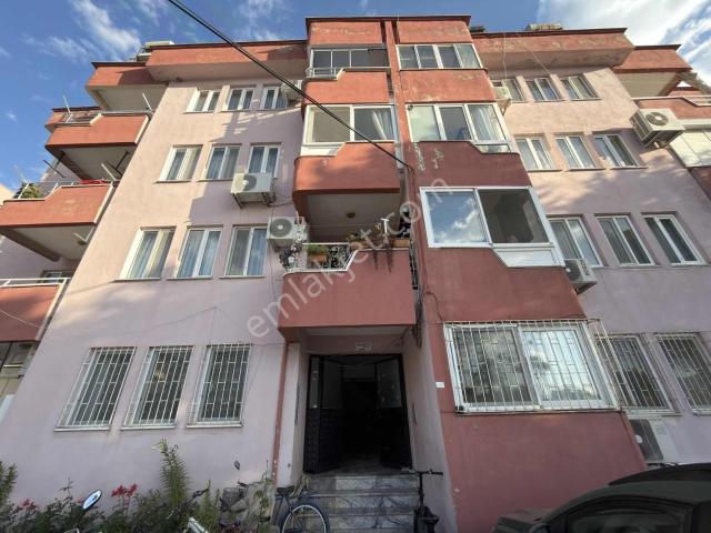 Merkezi Konumda 3+1 Ara Kat 130 M² Satılık Daire