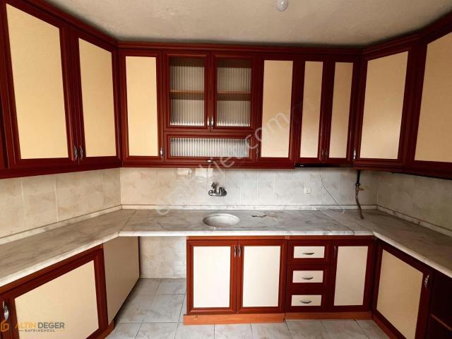 Merkezi Konumda 3+1 Kiralık Daire