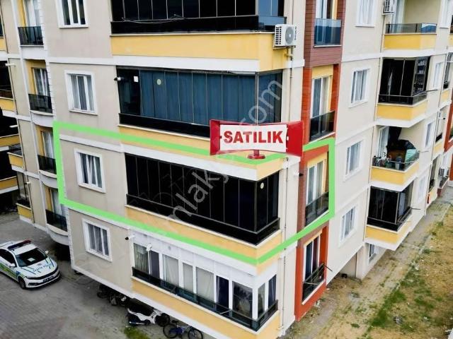 Merkezi Konumda Ara Kat 1+1 Eşyalı Satılık Daire