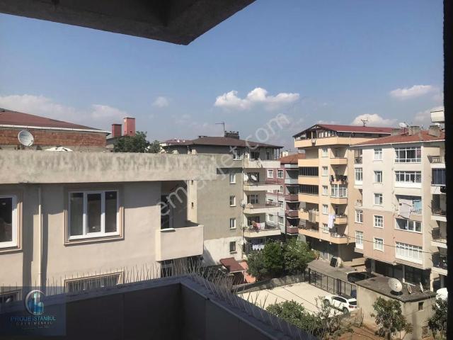 Merkezi Konumda Geniş Aydınlık Daire !