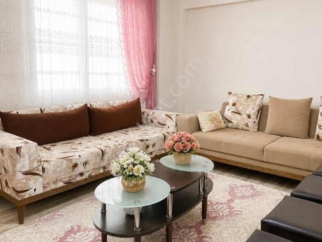Merkezi Konumda Doğalgazlı Satılık 2+1 Daire