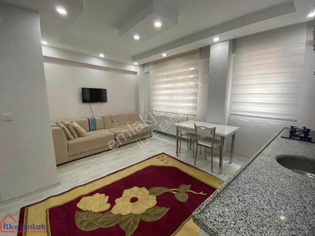Merkezi Konumda, Eşyalı 1+1 Kiralık Daire