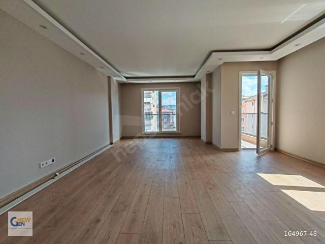 MERKEZİ KONUMDA SIFIR BİNADA OTOPARKLI 3+1 GENİŞ KİRALIK DAİRE