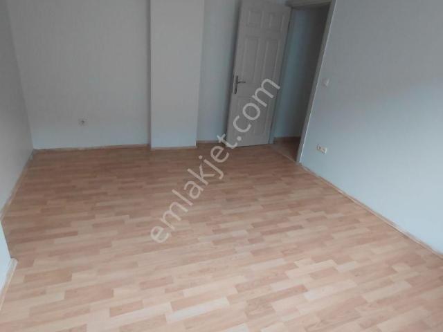 Merkezi Lokasyonda 3+1 Ebeveyn Banyolu