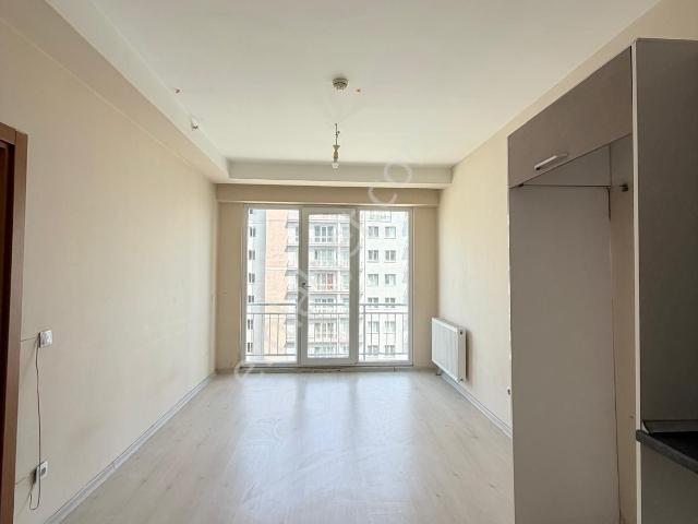 Merkezi Lokasyonda Site İçerisinde 1+1 Arakat Daire