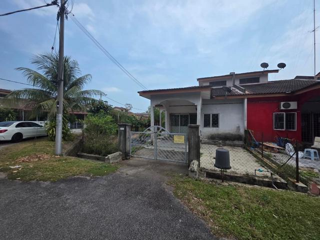 Merlimau Super Value Single Storey Corner Lot Taman Debunga