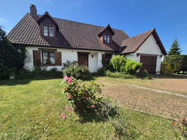MERLIMONT VILLAGE