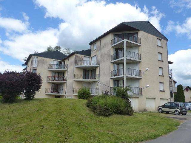 MERLINES Appartement 3 Chambres Chauffage et Eau compris dans les charges