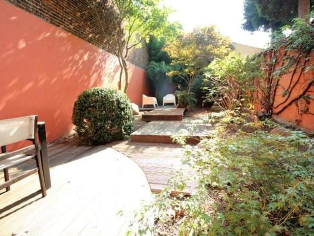 Mérode, appart rez 1CH meublé avec jardin et terrasse