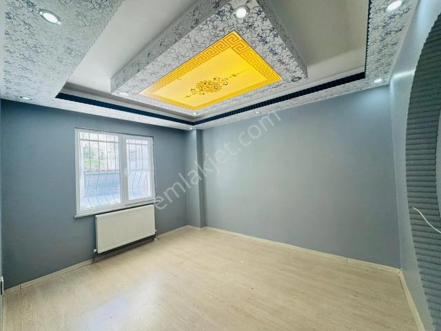 Merpa Emlak'tan İstayson Mah'de Lemar Arkasında/ Kiralık/ Kombili/ Kapalı Balkon/ 2+1