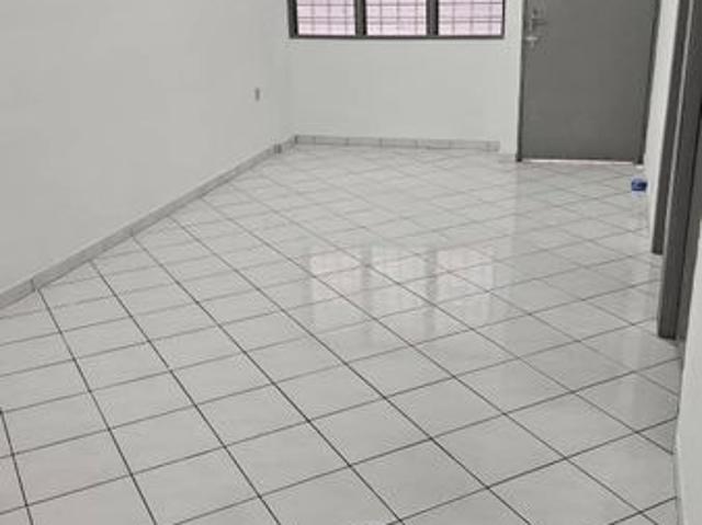 Merpati Apartments