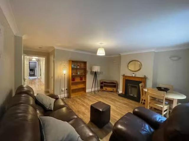 Merrion Grove, Blackrock, Co. Dublin is for rent