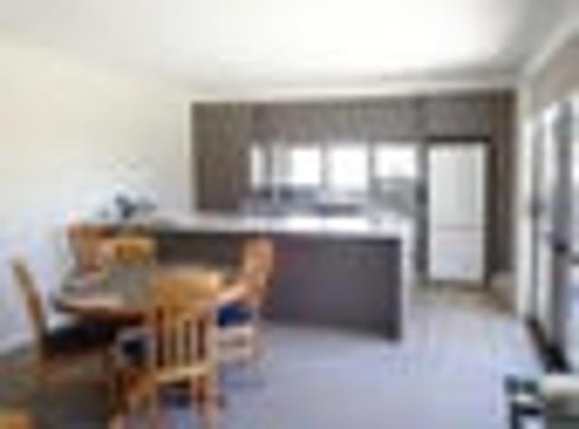 Merrilands, 3 bedrooms, $700 pw