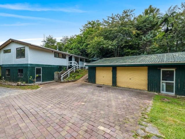 merrilands, 3 bedrooms