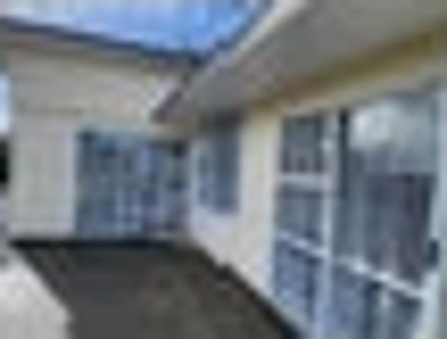 Merrilands, 4 bedrooms, $750 pw