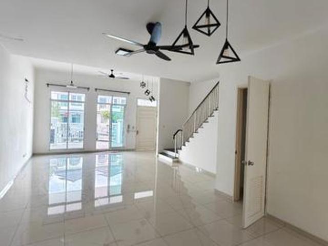 Merrydale Eco Majestic Semenyih2 storey house 22x70 4 room 4 bath