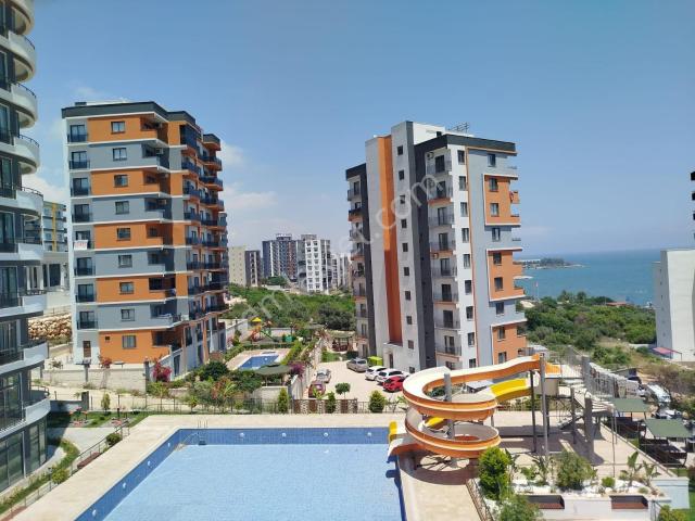 Mersin Ayaş Ta Havuzlu Deniz Manzaralı 1+1 Satılık Daire