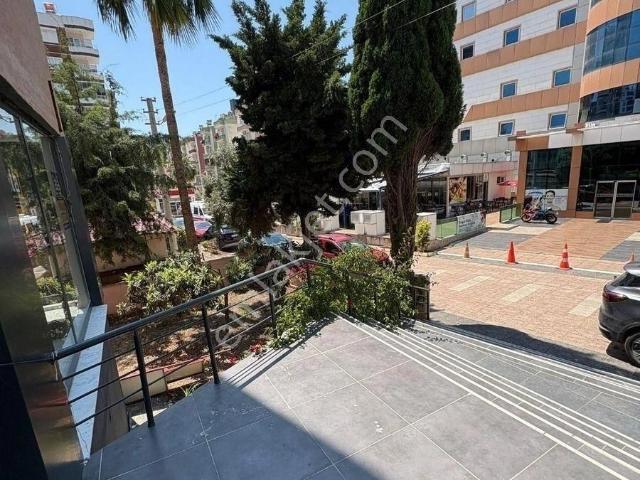 Mersin Ortadoğu Karşısında Kiralık 140m2 Dükkan