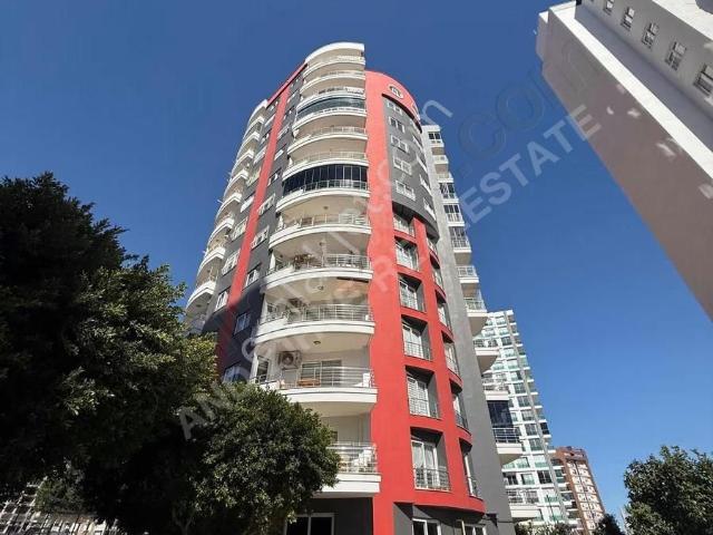 Mersin Mezitli Merkez Mah.havuzlu Güvenlikli Site İçersinde 3+1
