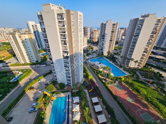 Mersin Mezitli Merkez Mahallesi Satılık 3+1 Daire