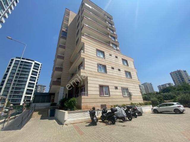 Mersin Yenişehir Çiftlikköy 'de Geniş 1+1 Kiralık Daire