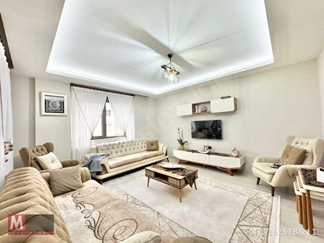 MESten KIZILARIKta 2+1 110m2 SİTE İÇERİSİNDE KAPALI OTOPARKLI 1 YAŞINDA CADDE YAKINI MERKEZİ KONUM