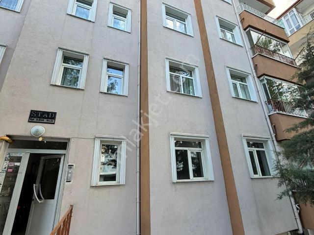 Mes Emlak'tan 2+1 Ticaret Meslek Karşısı Kiralık Site Dairesi