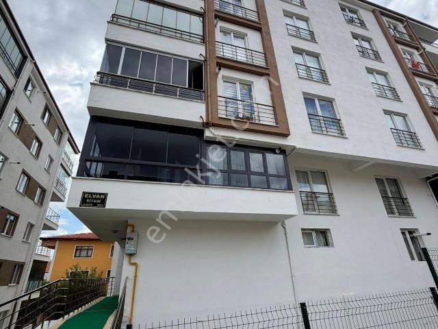 Mes Emlak'tan Site İçerisinde Full Eşyalı 1+1 Kiralık Daire